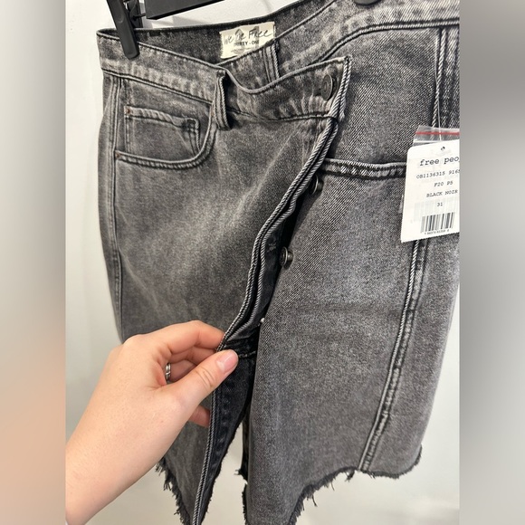 NWT- WE THE FREE PARKER WRAP DENIM SKIRT - Picture 3 of 5